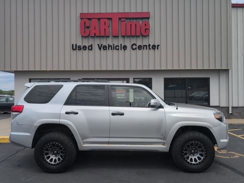 Used 2013 Toyota 4Runner Limited AWD/4WD image 1