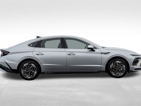 New 2026 Hyundai Sonata SEL image 8