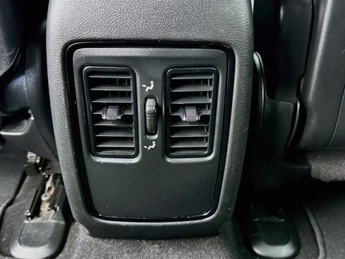 Used 2021 Dodge Durango GT RWD image 16