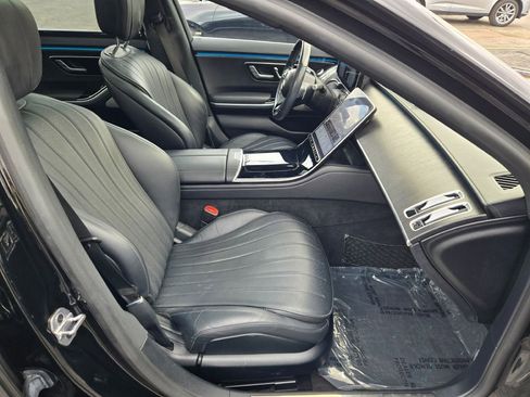 Used 2022 Mercedes-Benz S 500 4MATIC image 11