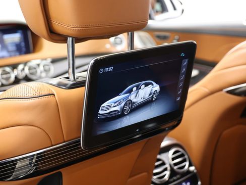 Used 2019 Mercedes-Benz Maybach S 560 4MATIC image 67