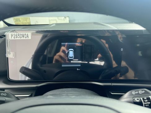 New 2026 Kia Sportage EX image 22