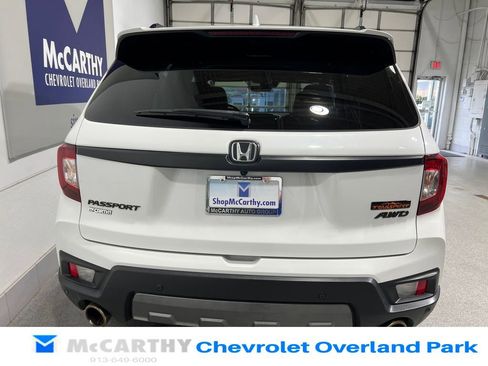 Used 2022 Honda Passport TrailSport image 6