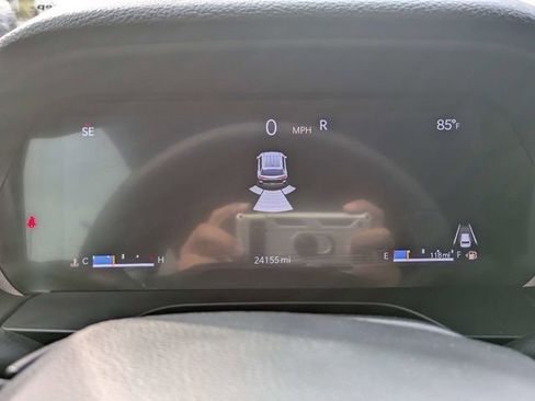 Used 2025 Jeep Grand Cherokee L Laredo AWD/4WD image 25
