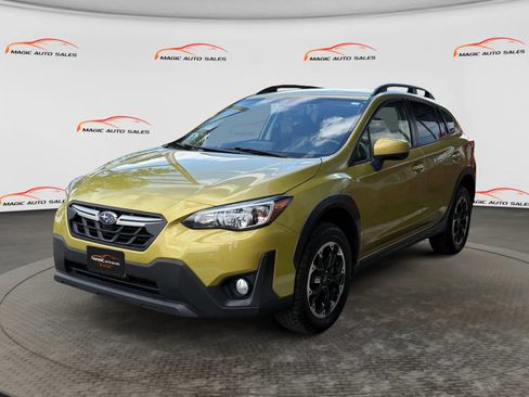 Used 2021 Subaru Crosstrek 2.0i Premium AWD/4WD image 1