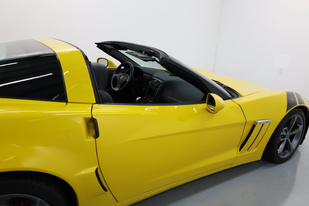 Used 2012 Chevrolet Corvette Grand Sport w/ 4LT Preferred Equipment Group RWD image 68