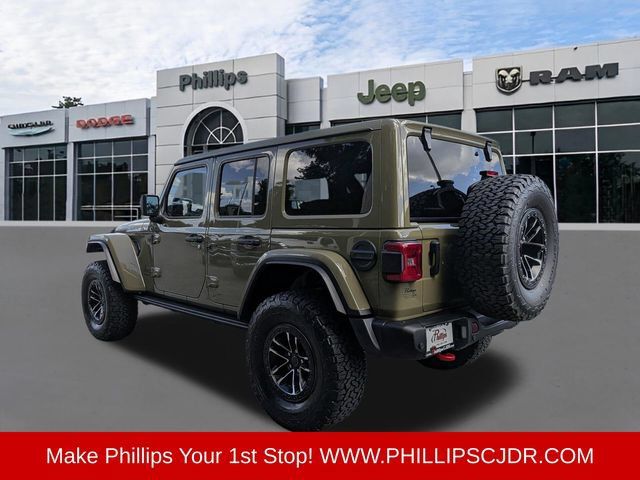 Certified 2025 Jeep Wrangler Unlimited Rubicon AWD/4WD image 5