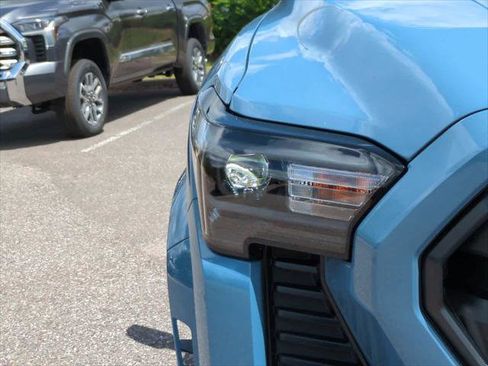 Certified 2026 Toyota Tacoma SR5 image 10