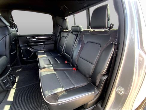 Used 2023 RAM 1500 Laramie AWD/4WD image 20