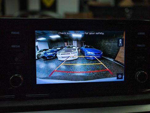 Used 2023 Kia K5 LXS image 19