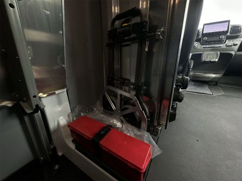 Used 2024 RAM ProMaster 3500 w/ Delivery Van Package image 35