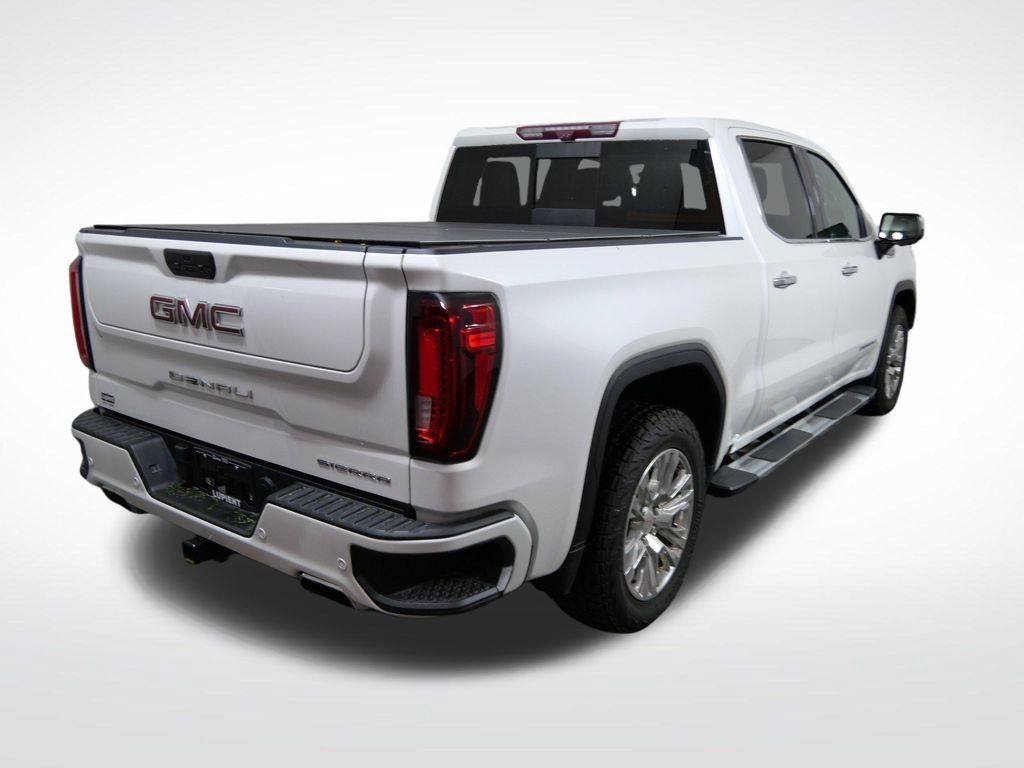 Used 2021 GMC Sierra 1500 Denali w/ Technology Package AWD/4WD image 3
