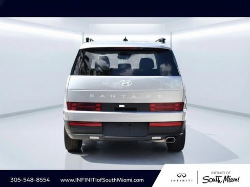 Used 2026 Hyundai Santa Fe SEL FWD image 5