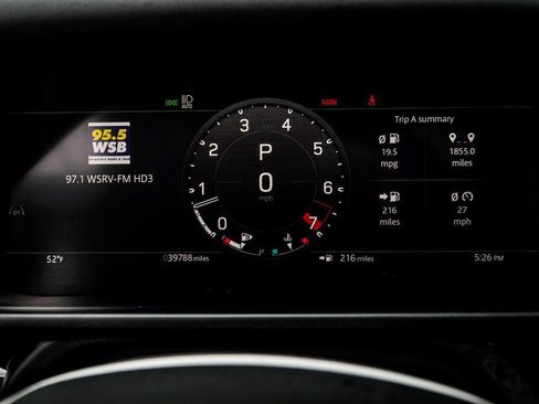 Used 2025 Land Rover Defender 110 S image 35