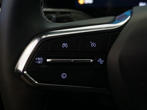 New 2026 Chevrolet Traverse LT image 18