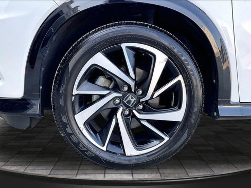 Used 2019 Honda HR-V Sport image 10