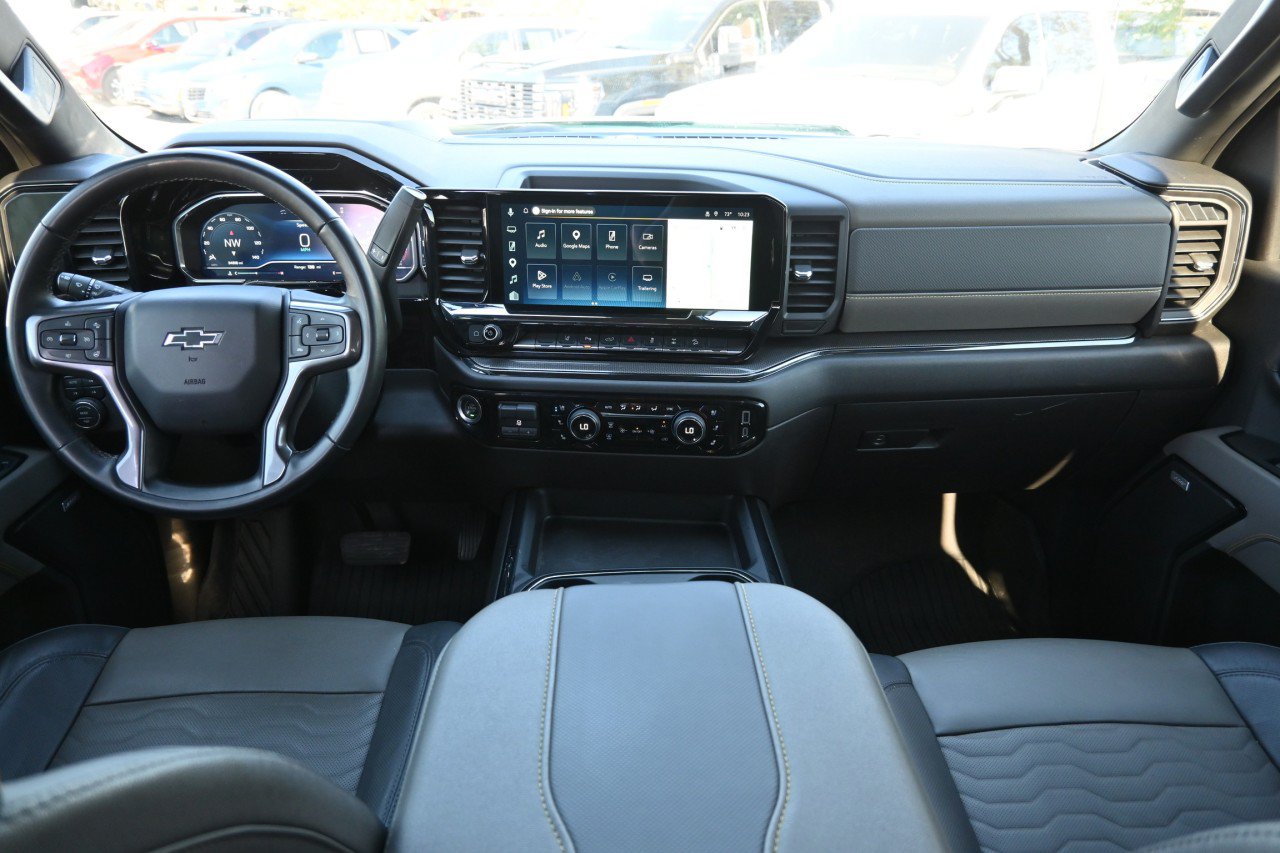 Certified 2025 Chevrolet Silverado 2500 ZR2 w/ ZR2 Bison Edition AWD/4WD image 7