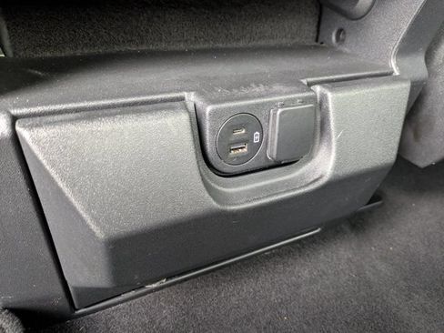 Used 2023 Ford F150 XLT AWD/4WD image 14