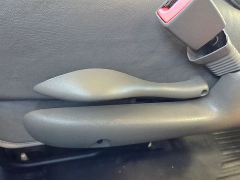 Used 2020 Chevrolet Express 2500 w/ Driver Convenience Package image 19