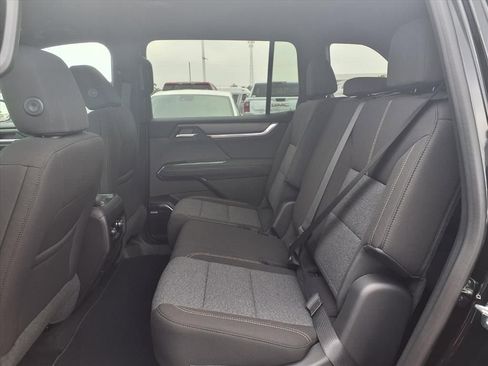 New 2026 GMC Acadia Elevation image 13