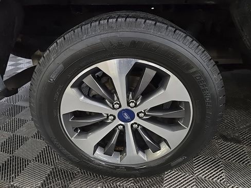 Used 2019 Ford F150 XL w/ Equipment Group 101A Mid AWD/4WD image 17