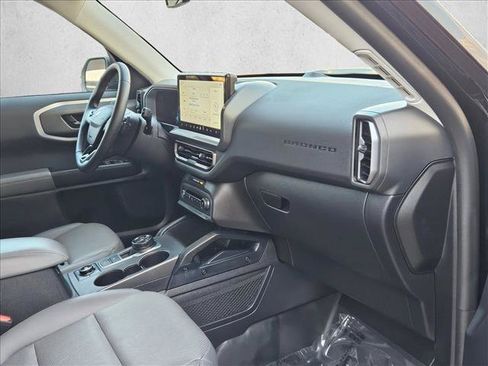 Certified 2025 Ford Bronco Sport Badlands AWD/4WD image 16