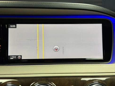 Used 2016 Mercedes-Benz S 550 Sedan w/ Premium Package image 45