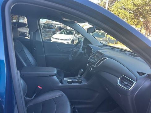 Used 2021 Chevrolet Equinox LT image 36