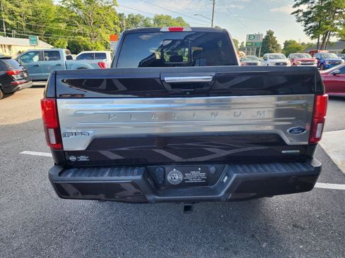 Used 2018 Ford F150 Platinum w/ Equipment Group 701A Luxury AWD/4WD image 4