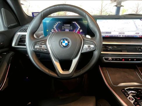 Used 2024 BMW X5 xDrive50e w/ Executive Package image 5