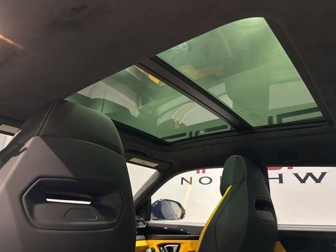 Used 2024 Lamborghini Urus S image 57