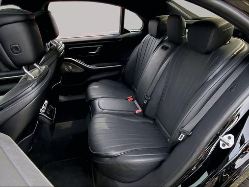 Used 2022 Mercedes-Benz S 580 4MATIC Sedan image 21
