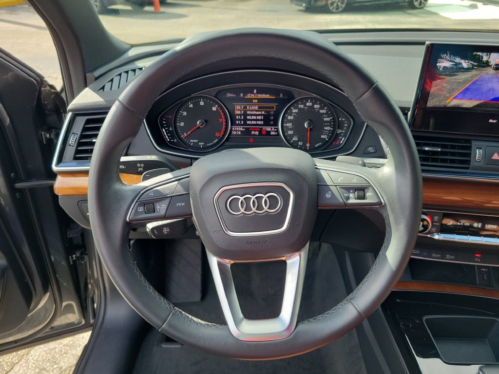 Used 2022 Audi Q5 2.0T Premium w/ Convenience Package AWD/4WD image 30