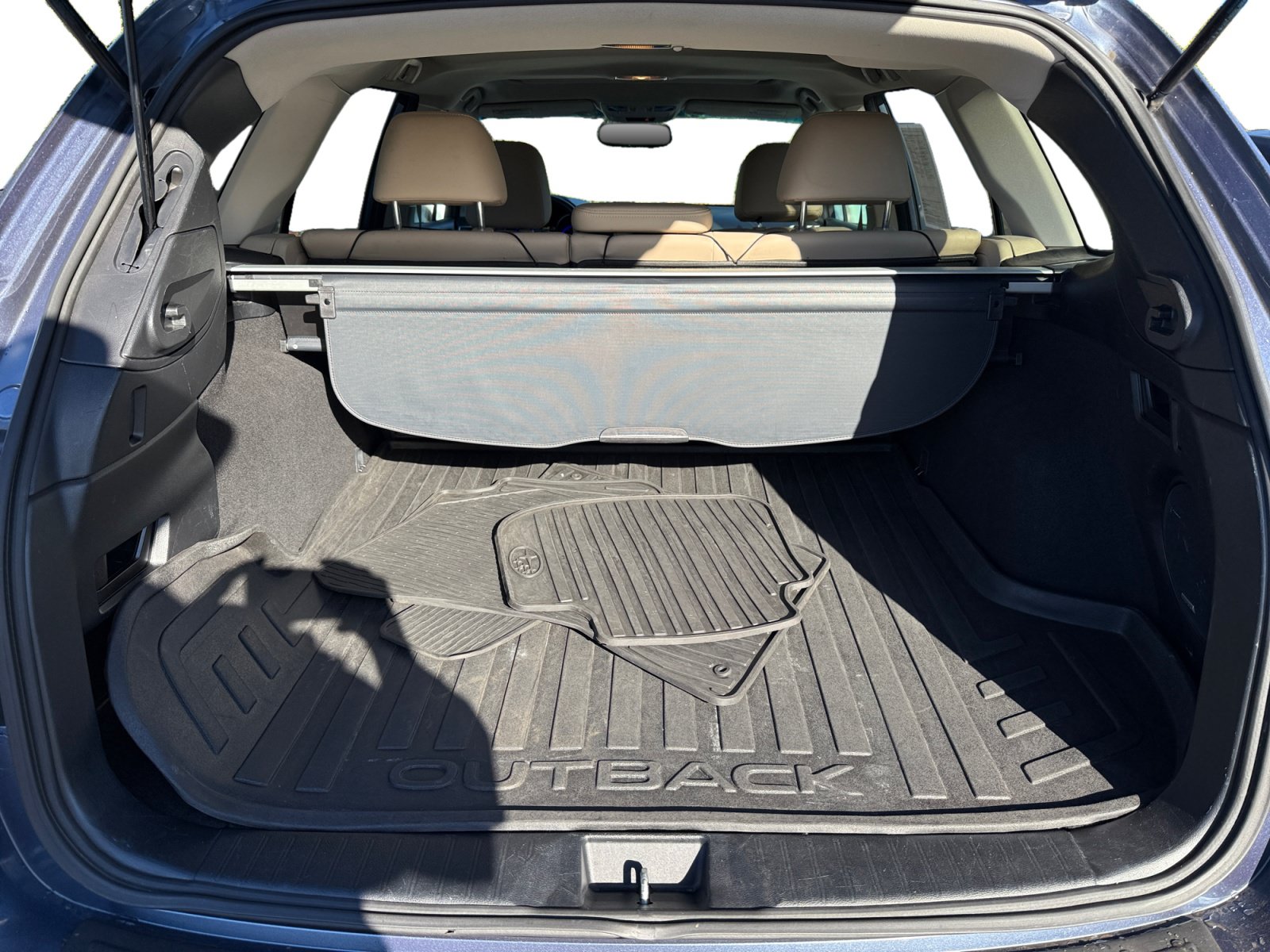 Used 2015 Subaru Outback 2.5i Limited AWD/4WD image 17