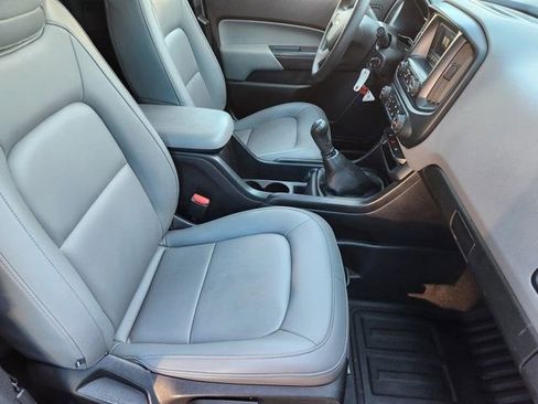 Used 2017 Chevrolet Colorado 2WD Extended Cab image 18