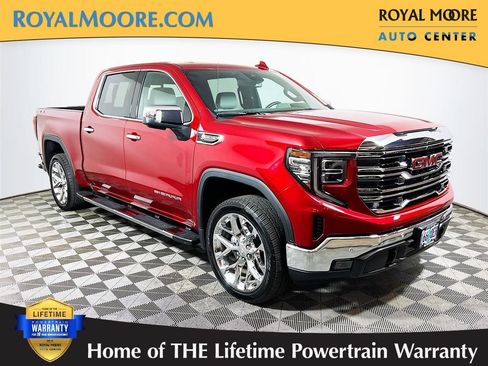 Used 2025 GMC Sierra 1500 SLT w/ SLT Premium Package AWD/4WD image 1