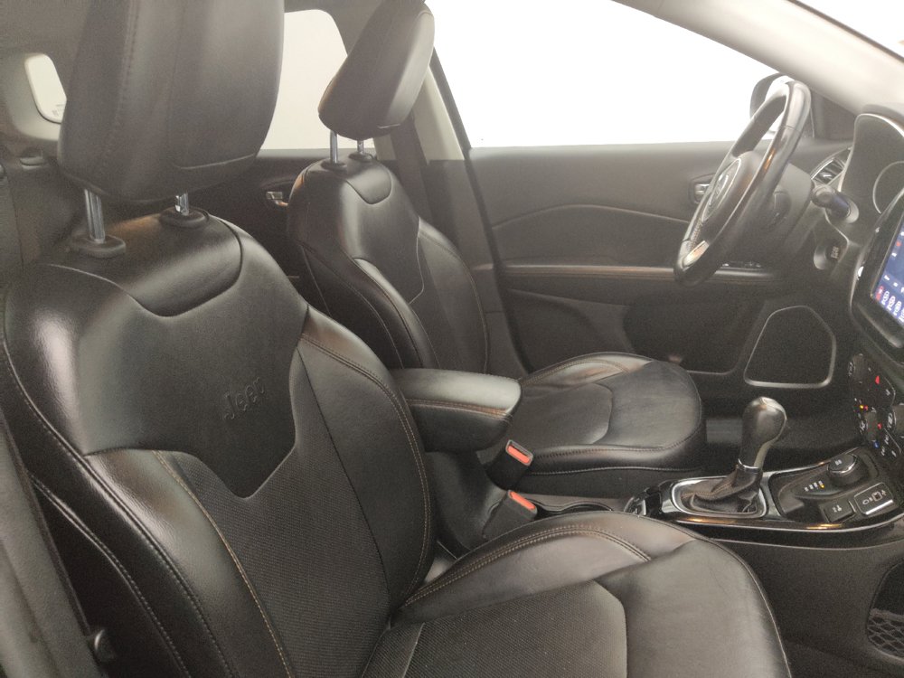 Used 2019 Jeep Compass Limited AWD/4WD image 21