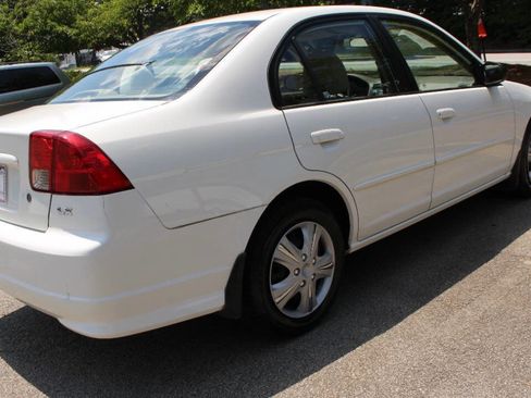 Used 2004 Honda Civic LX image 10