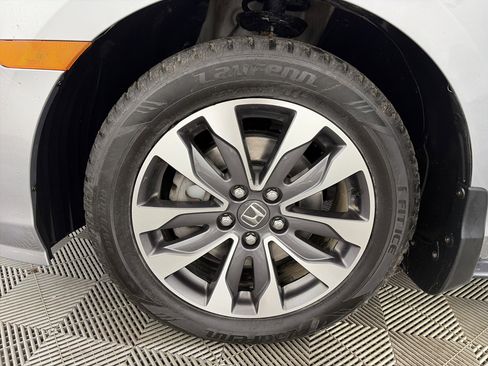 Used 2023 Honda Odyssey EX-L image 14