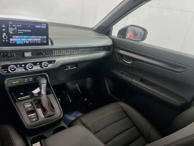 Certified 2025 Honda CR-V Sport-L image 18