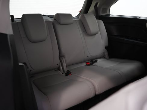 Used 2019 Honda Odyssey Elite image 15