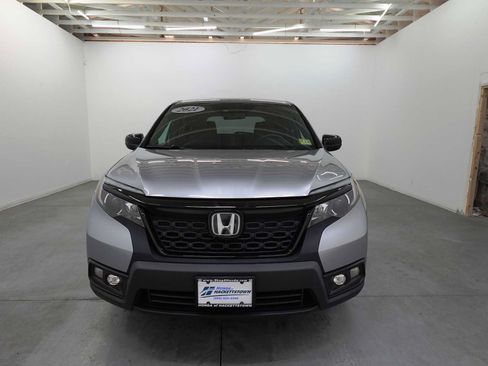 Used 2021 Honda Passport Sport image 2