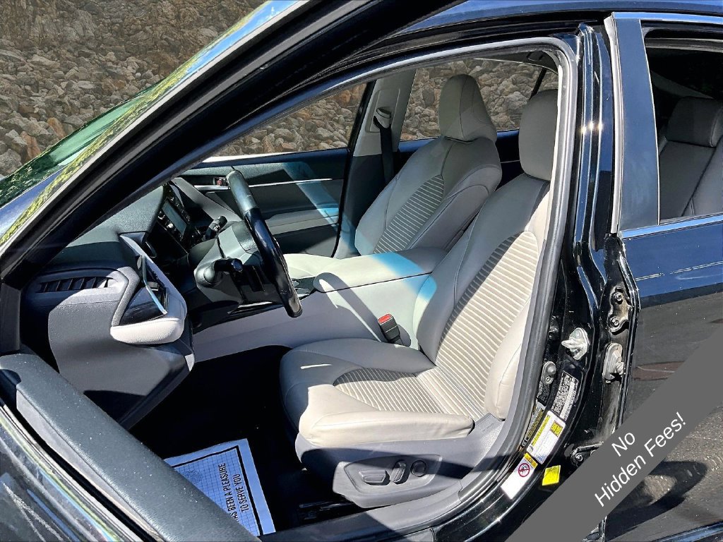 Used 2018 Toyota Camry SE w/ Protection Package (Q2) FWD image 22
