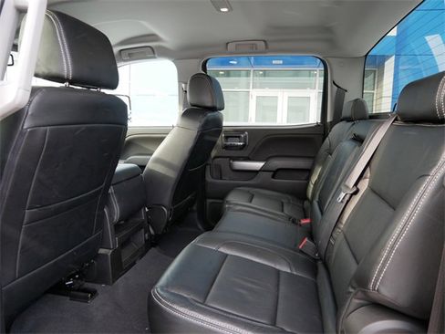 Used 2019 Chevrolet Silverado 3500 LT w/ LT Convenience Package image 8