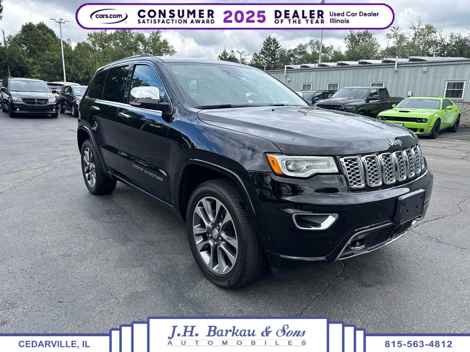 Used 2017 Jeep Grand Cherokee Overland w/ Jeep Active Safety Group AWD/4WD image 1