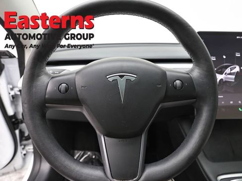 Used 2023 Tesla Model 3 Standard Range RWD image 10