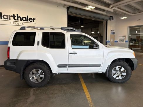 Used 2012 Nissan Xterra PRO-4X w/ Pro-4x Leather Pkg AWD/4WD image 4