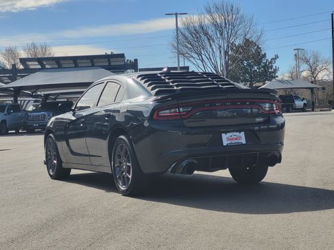 Used 2018 Dodge Charger GT w/ Navigation & Travel Group image 10