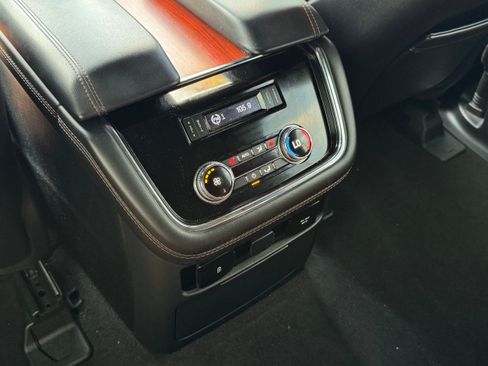 Used 2021 Lincoln Navigator Reserve RWD image 15