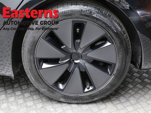 Used 2024 Tesla Model 3 Standard Range RWD image 8